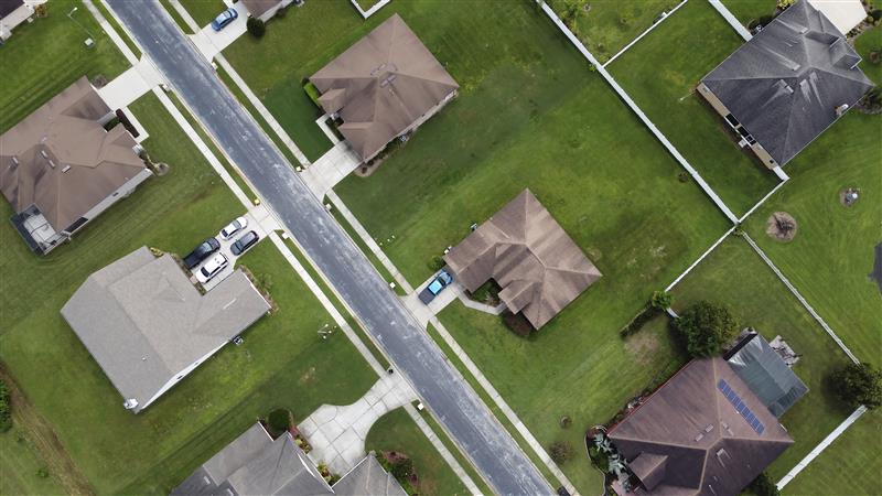 neighborhood-straight-down-high-aerial-view-on-hom-2025-02-02-20-31-08-utc